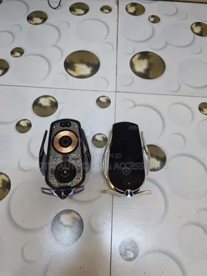 Phone Holder With Finger Recognition
