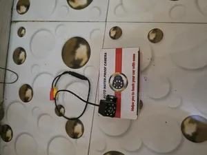 Universal Reverse Carmera