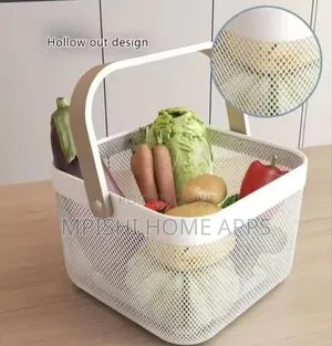 Mesh Wire Basket With Wooden Handle