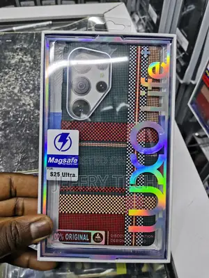 Mous Galaxy S25 Ultra Case Magsafe Carbon Fibre Tribal Case