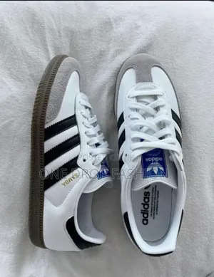 New Trendy Sneakers 89