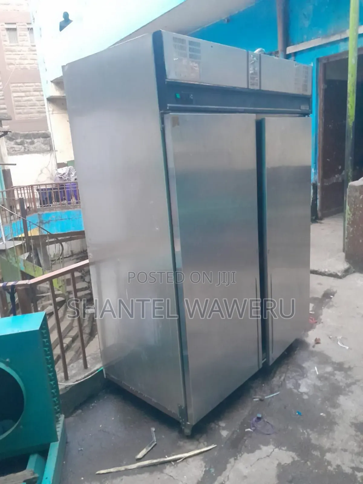 Upright Chiller