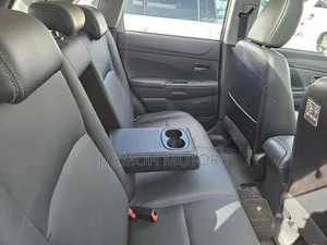 Mitsubishi RVR 2018 White