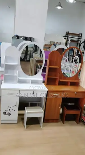 White and Black Executive Dressing Table Dt/8