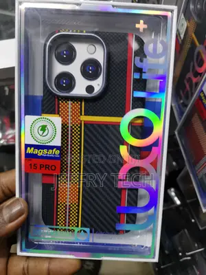 Gimeno Tribal Carbon Fiber Case for Apple iPhone-15 Pro