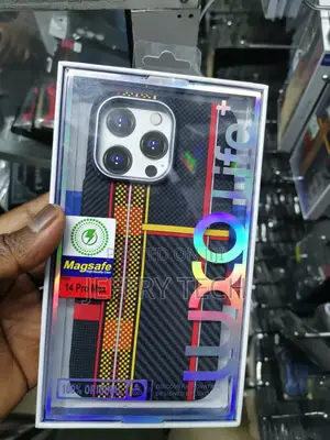 Zeera Magtrix Tribal Carbon Fiber Case for iPhone 14 Pro Max