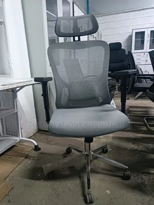 Adjustable High Back Mesh Office Chair With Headrest Gv4qk