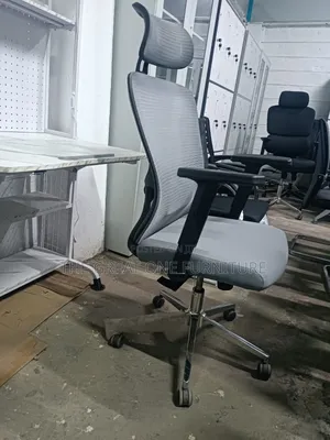Elegant Adjustable Office Chair With Headrest Jf6rd