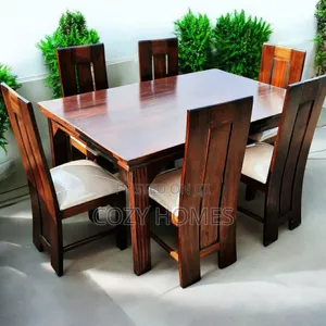 Dining Set, Well Built Dining Set for Family Hostings