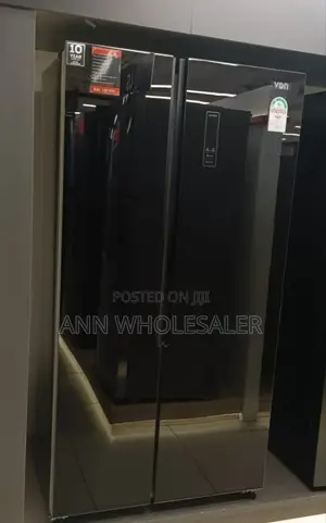 Black Von 429 Side by Side Refrigerator R/5