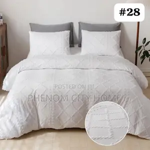 Elegant Tufted Duvet Cover
