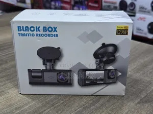 3 in 1 Vehicle Dash Camera Recorder With Reverse Camera