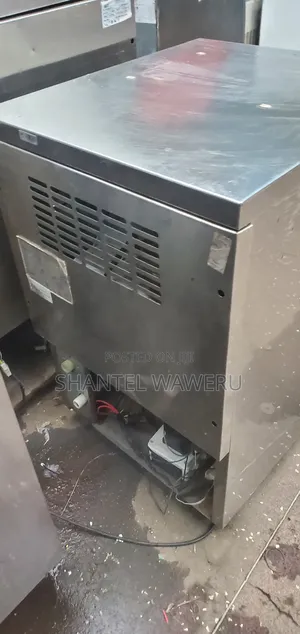 Commercial Ice Maker