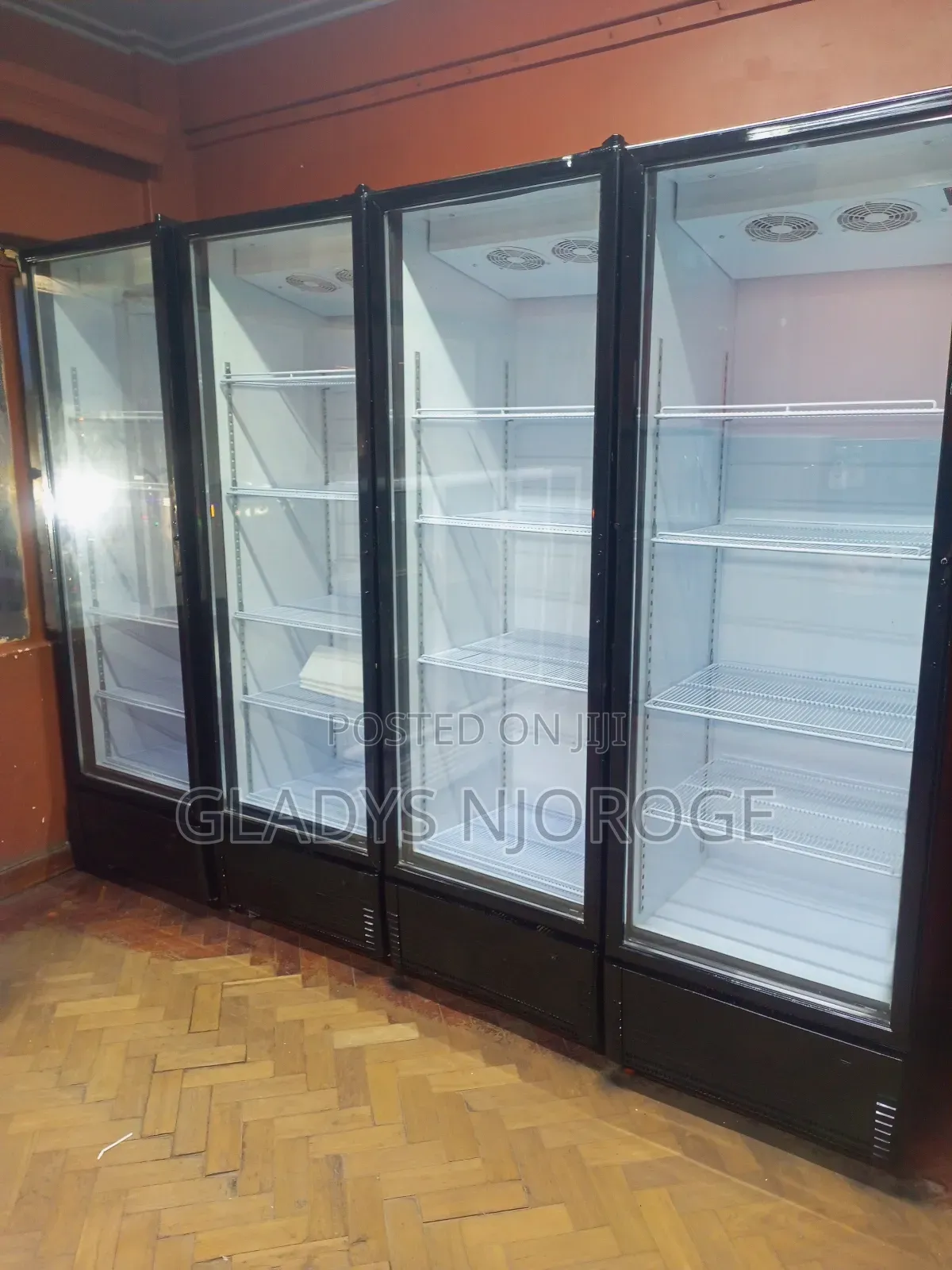 As Good as New Chiller /Smart and Neat