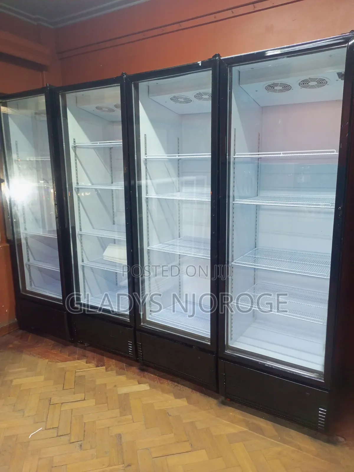 As Good as New Chiller /Smart and Neat