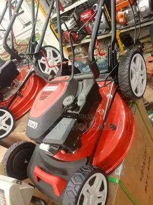 Premier Self Propelled Lawn Mower 140cc