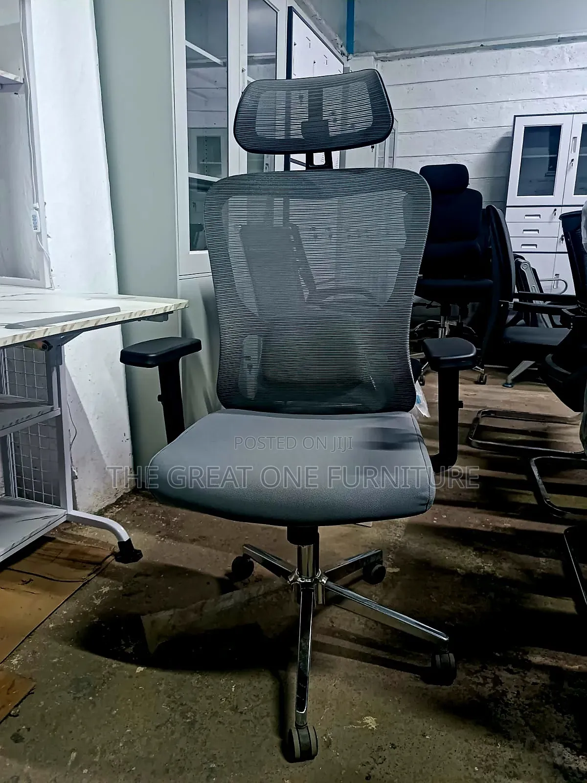 Adjustable Headrest Mesh Office Chair Jg9kn