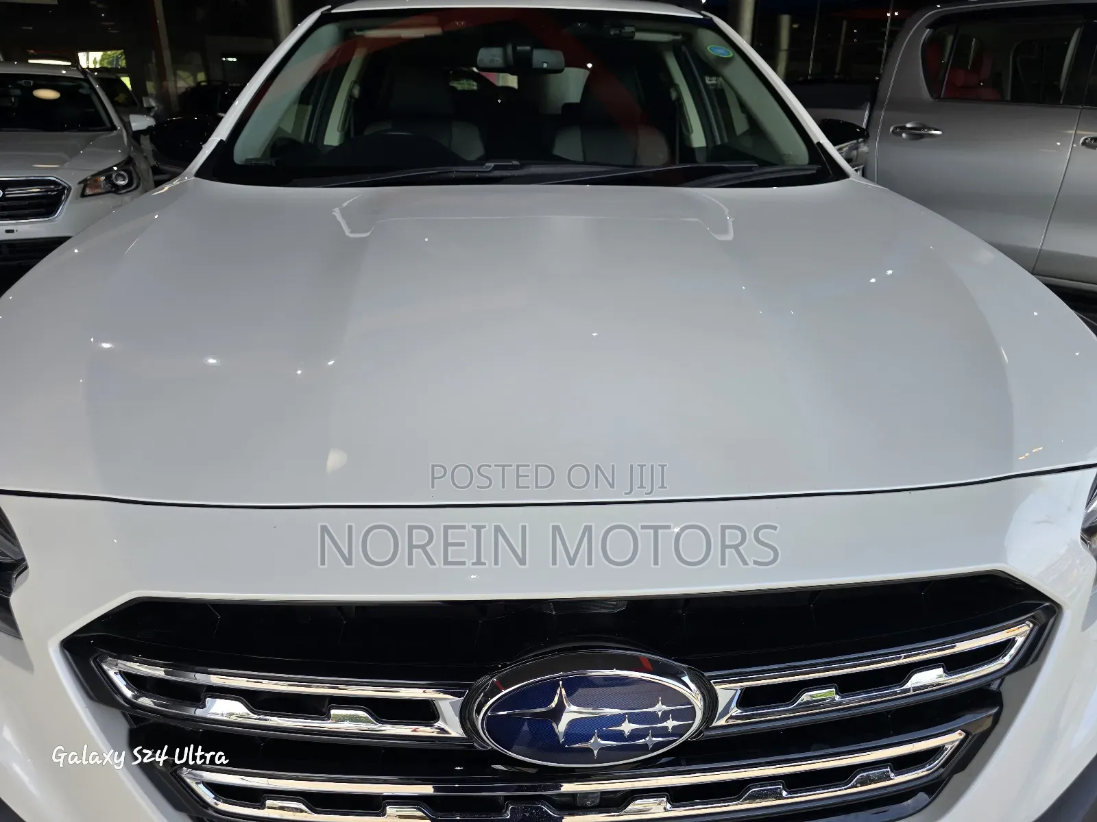 Subaru Outback 2018 White