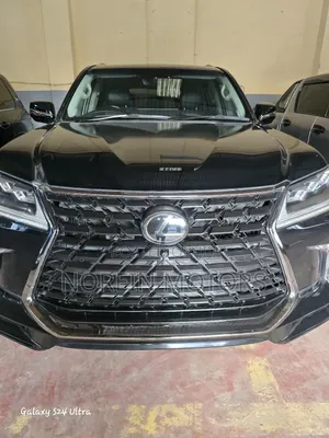 Lexus LX 2018 Black