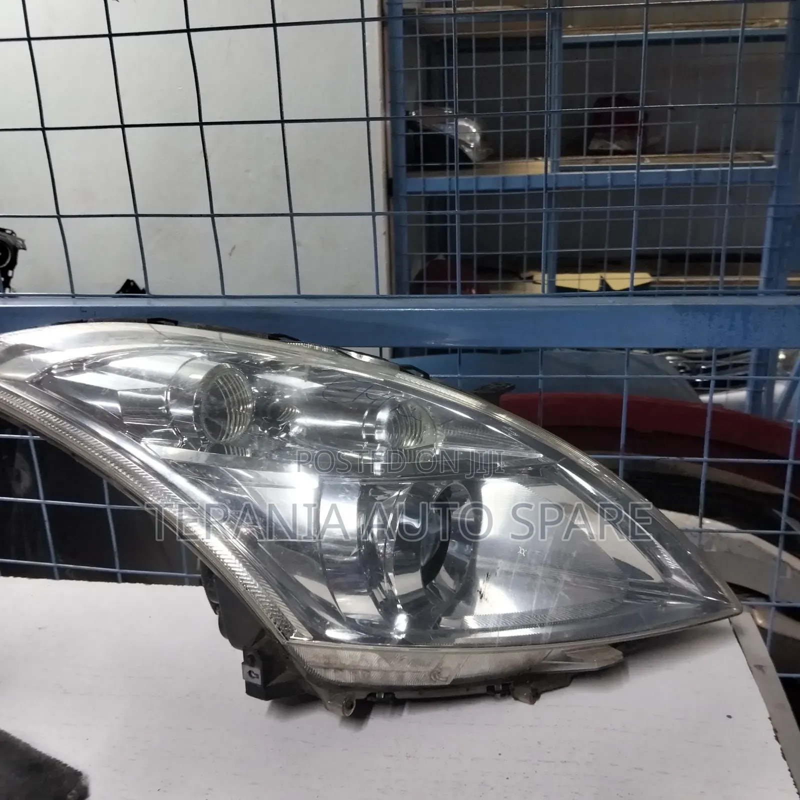 Suzuki Swift Headlight