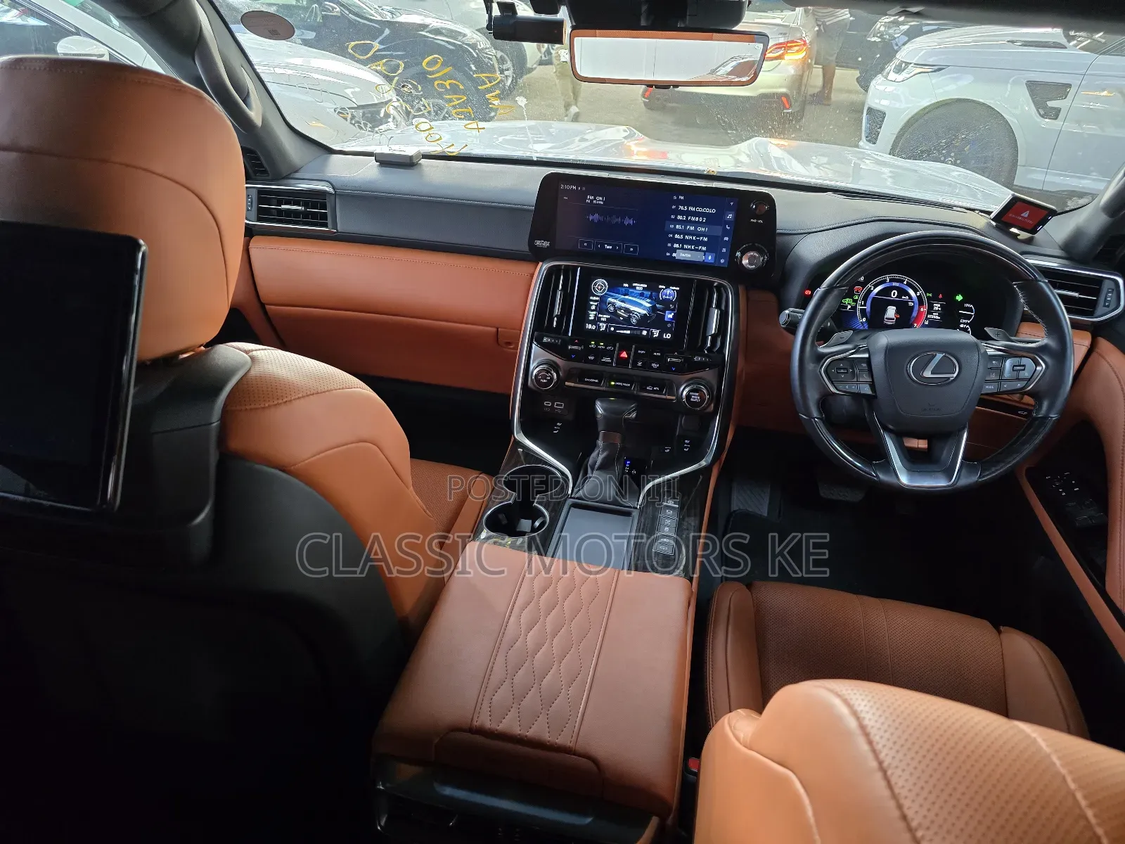 Lexus LX 2024 White