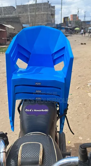 Salon Plastic Chairs