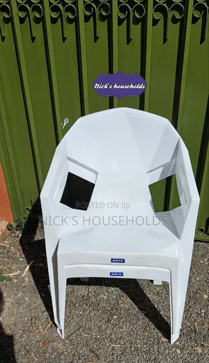 White Diamond Plastic Chairs