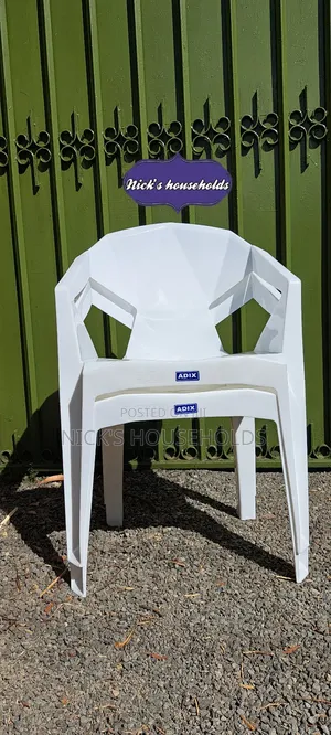 Sturdy Plastic Chair of Heavy Guage