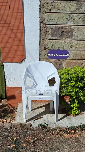 Adix 0001 Plastic Chair