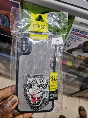 Nimmy Angry Wolf Embroidery Print Case for iPhone X