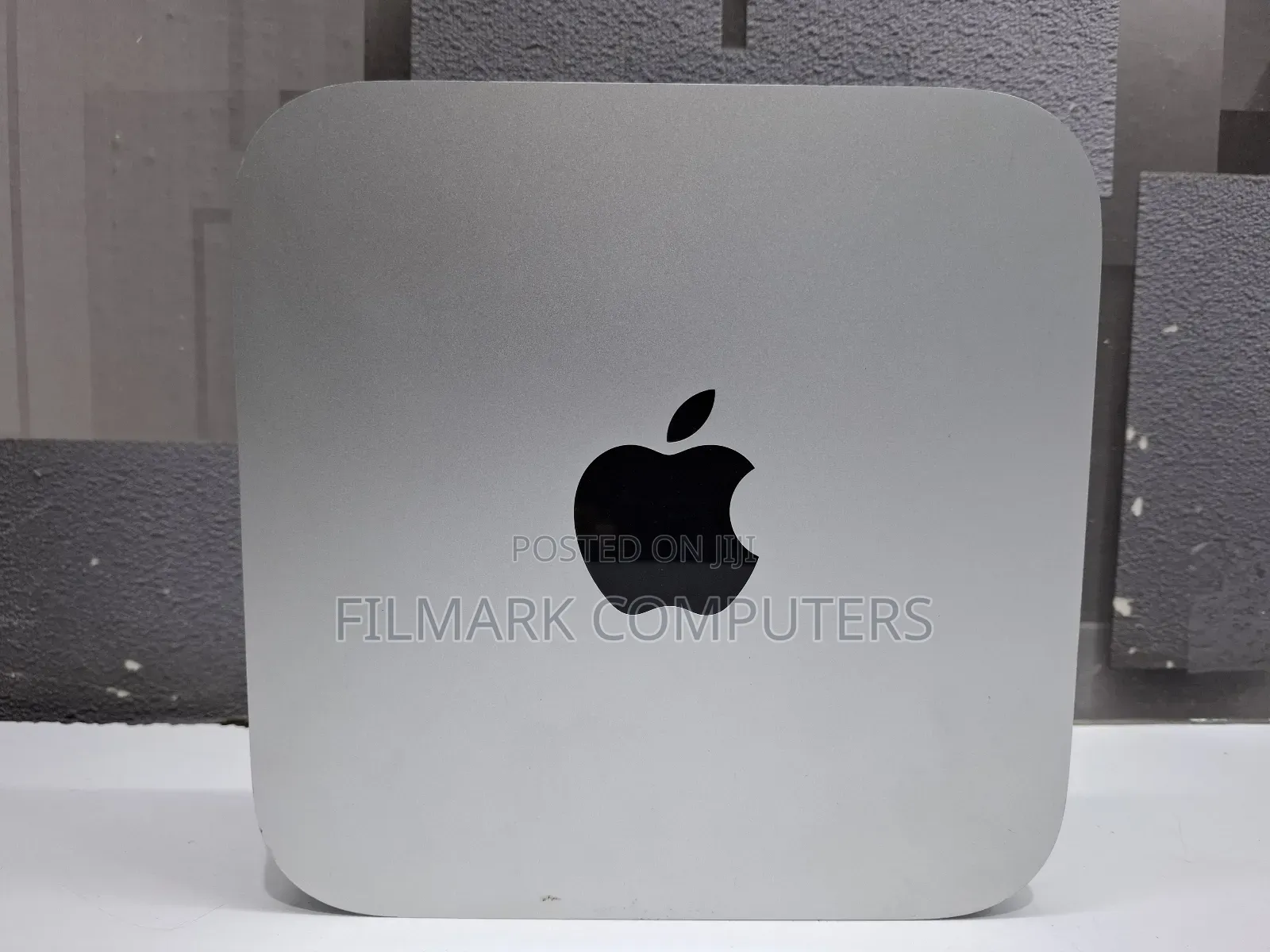Desktop Computer Apple Mac Mini 8GB Intel Core i5 SSD 256GB