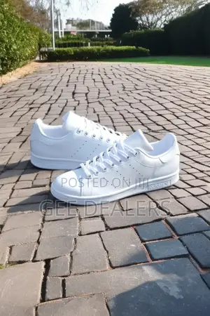 Unisex Adidas Casual Shoes, Stan Smith White Sneakers