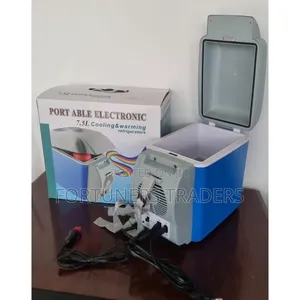 Car Fridge Portable Car Refrigerator / 7.5litre