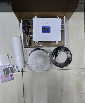 Network Signal Booster With Dual Mushroom Ports
