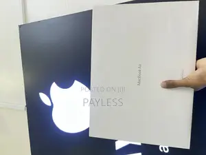 Laptop Apple MacBook Air 2023 M2 16GB Apple M2 SSD 1T