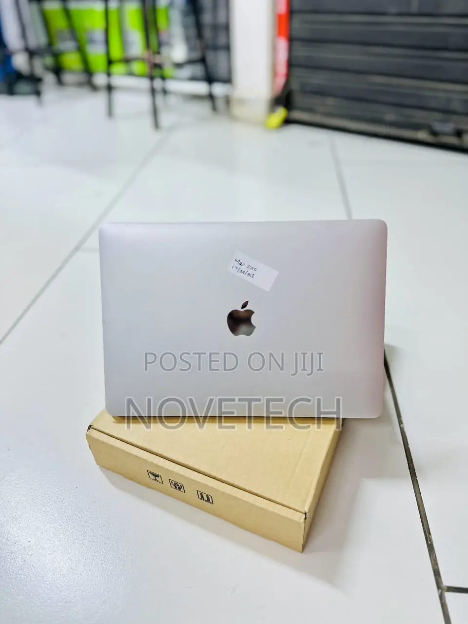 Laptop Apple MacBook Pro 2020 32GB Intel Core I7 SSD 512GB