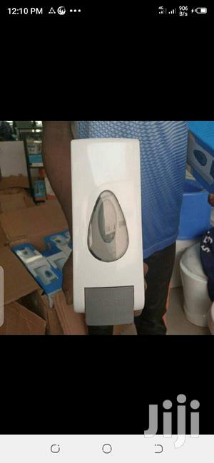 1l Screw Mount Soap Dispenser