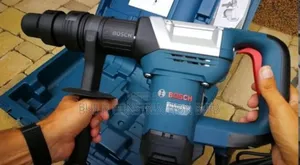 GSH 500 Professional Demolition Hammer