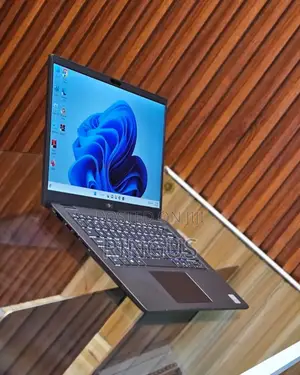 New Laptop Dell Latitude 7320 16GB Intel Core I7 SSD 256GB