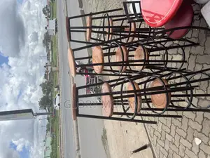 Restaurant And Bar Mahogany Round Stools