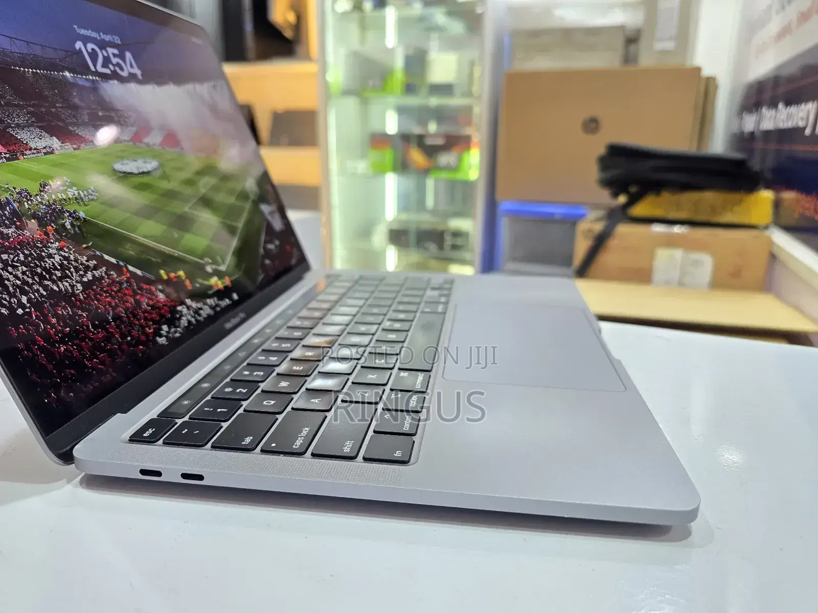 Laptop Apple MacBook Pro 2020 16GB Intel Core i7 SSD 512GB