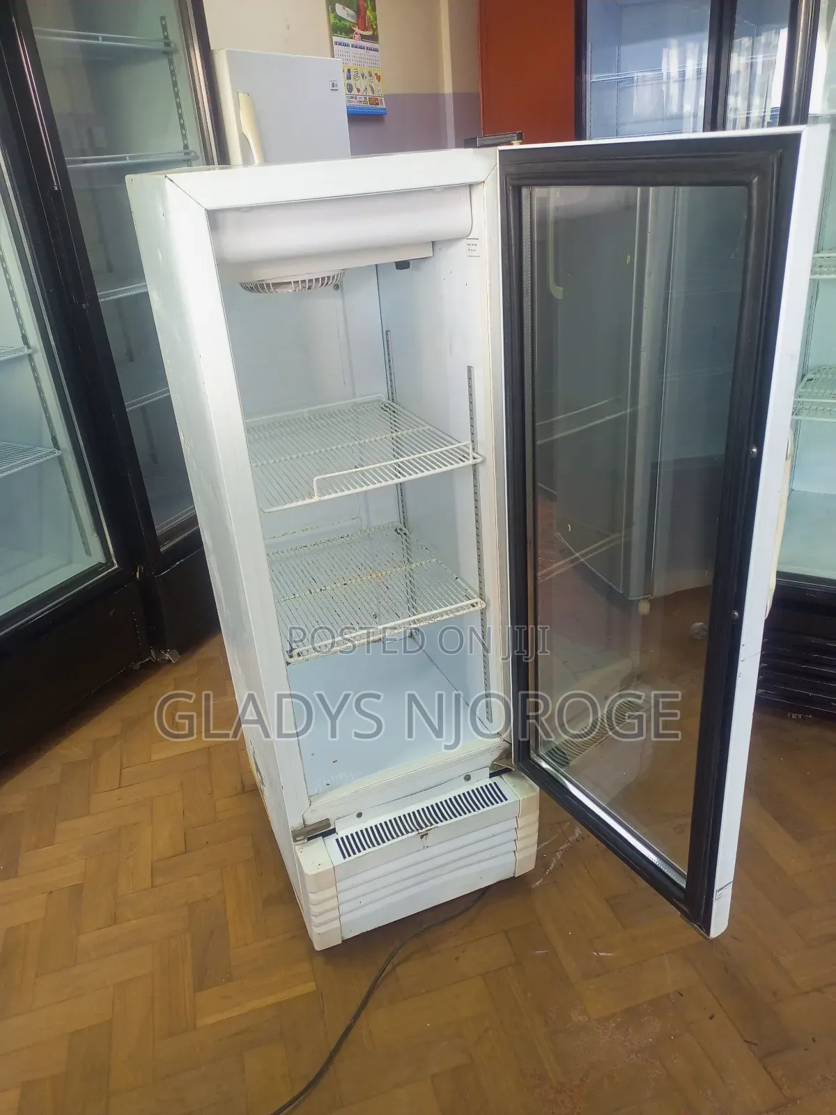 Perfect Display Fridge