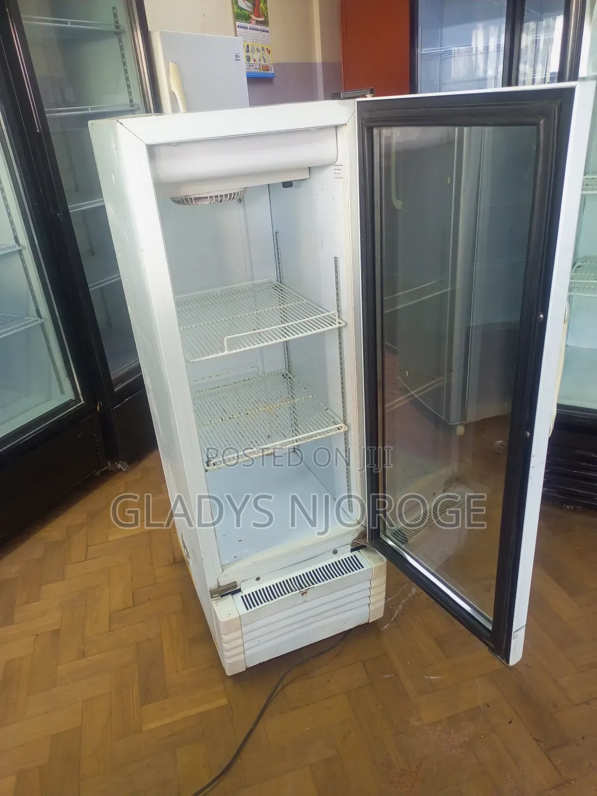 Perfect Display Fridge