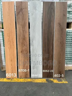 SPC Laminate Flooring (100% Waterproof)