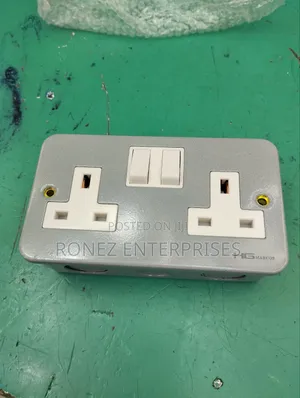 Metallic Twin Socket Unique Mts4c