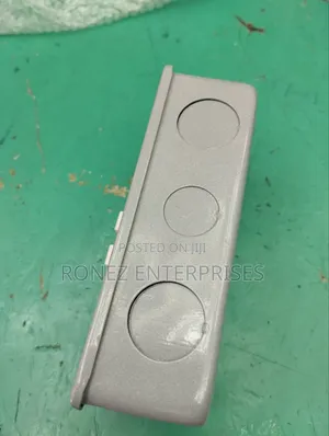 Metallic Twin Socket Unique Mts4c