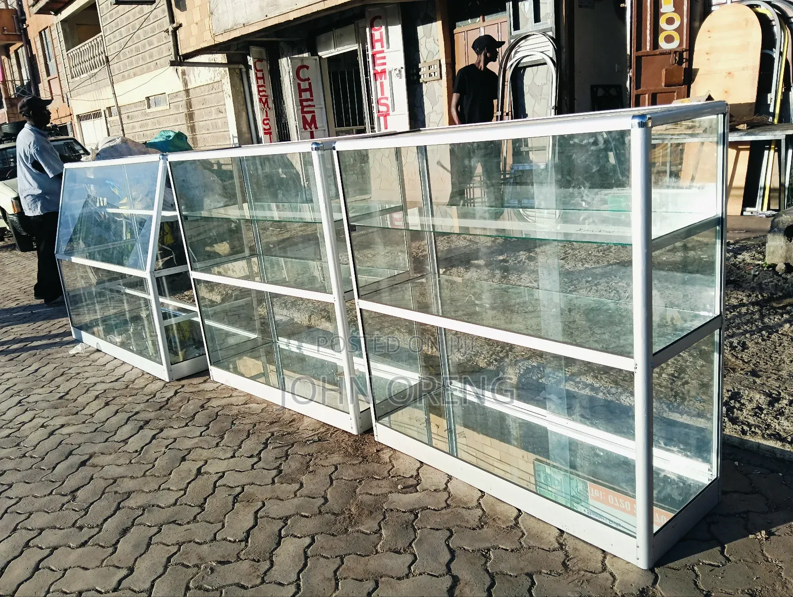 Curved Display Showcase