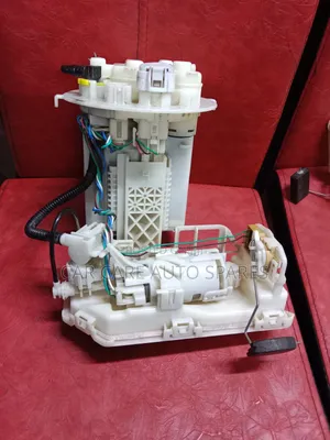 Fuel Pump Toyota Lexus/Harrier/Rav 4 Hybrid 2019