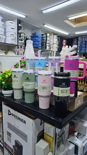 Stanley Cups Black, White, Hot Pink, Baby Pink, Purple,Mist,