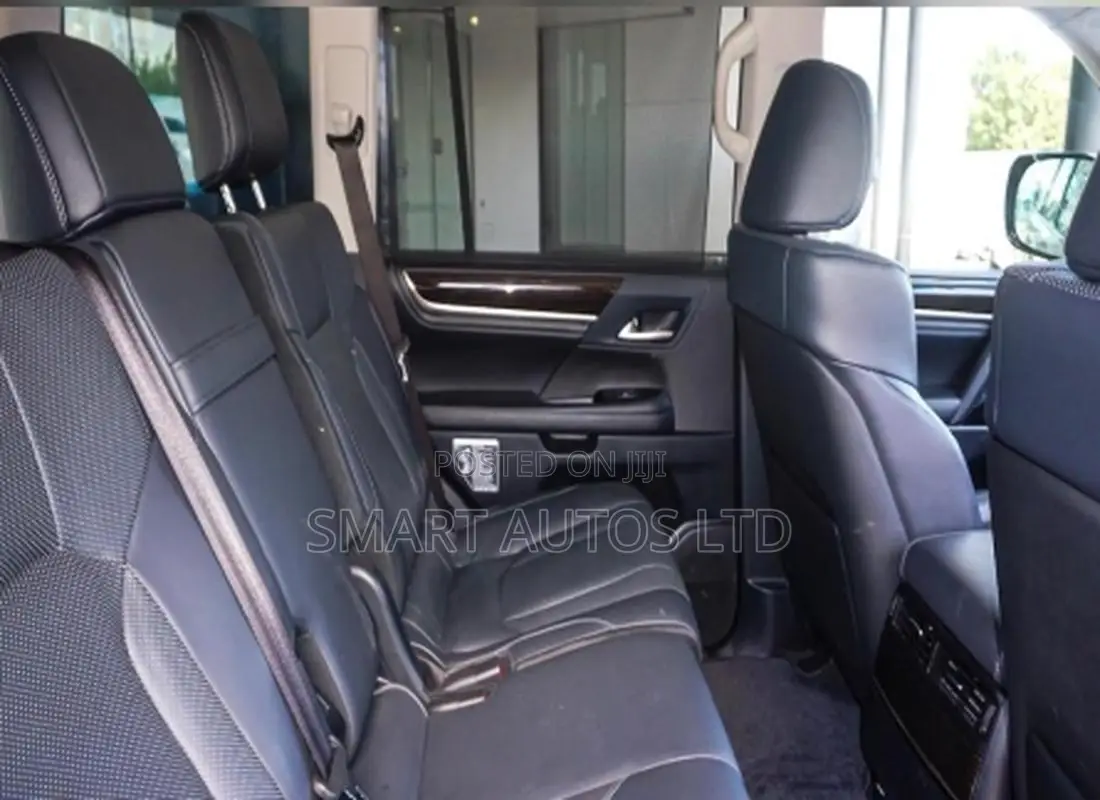 Lexus LX 450d AWD 2018 Silver